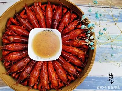 拒絕重調料，還原真滋味 品味原汁原味小龍蝦的清香真諦